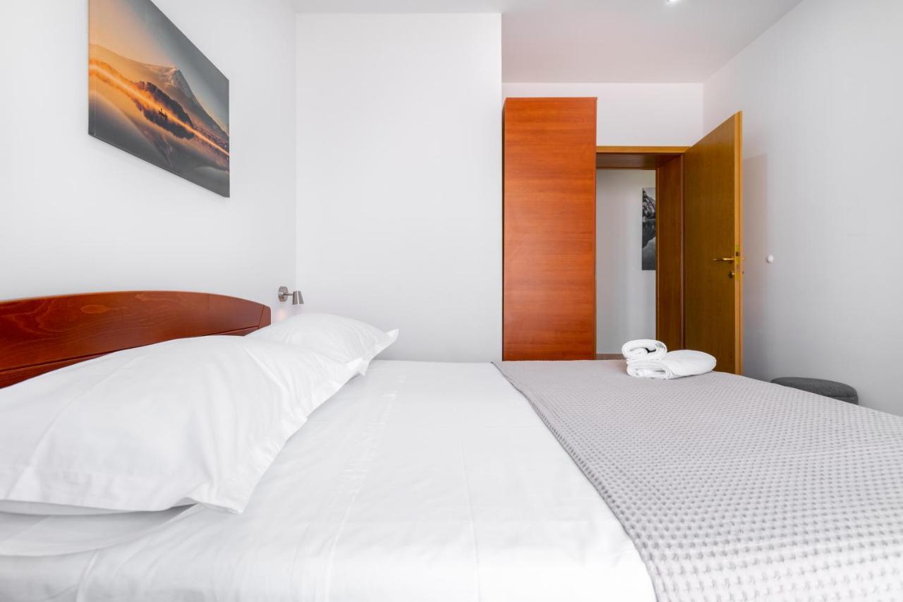 Apartmani Roko Baška Voda Zewnętrze zdjęcie