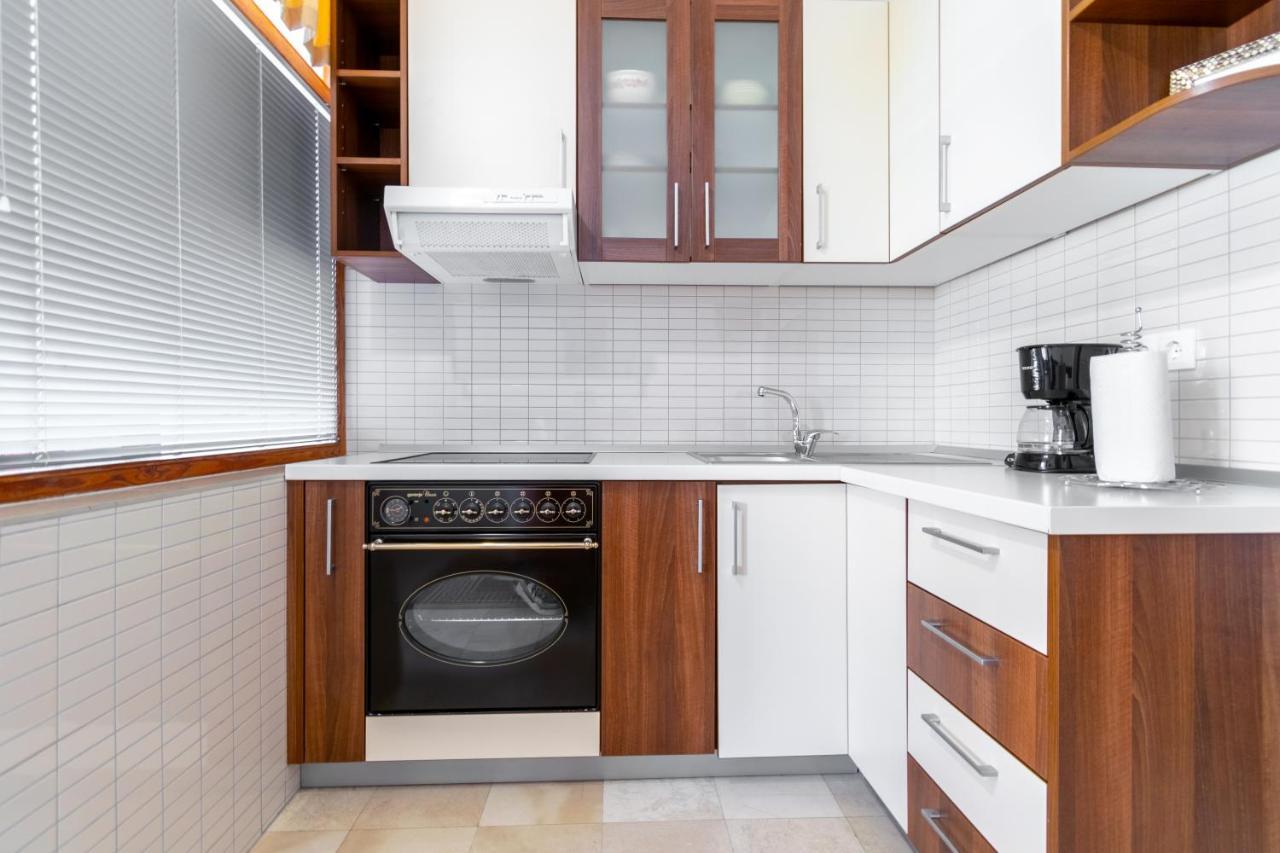 Apartmani Roko Baška Voda Zewnętrze zdjęcie