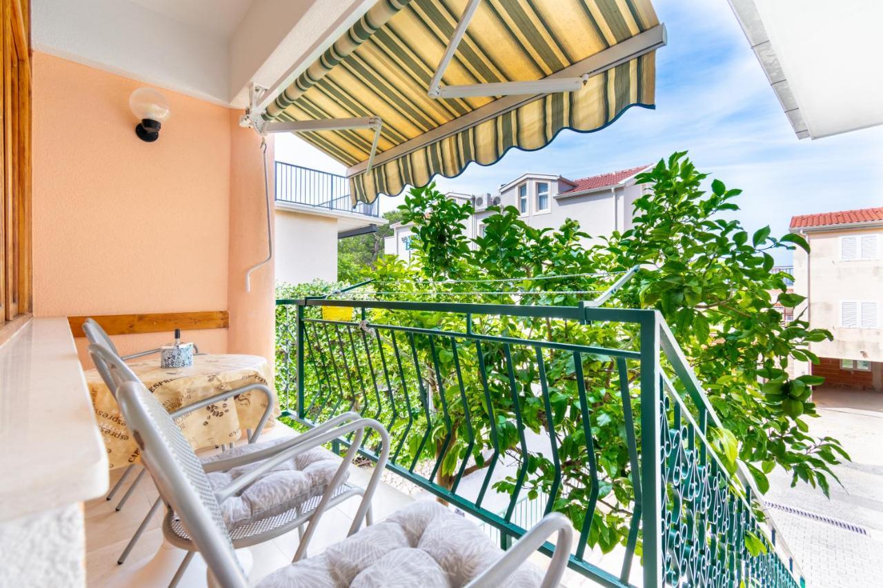 Apartmani Roko Baška Voda Zewnętrze zdjęcie